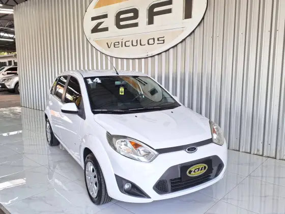 FORD FIESTA 1.0 ROCAM SE 8V FLEX 4P MANUAL FORD FIESTA 1.0 ROCAM SE 8V FLEX 4P MANUAL