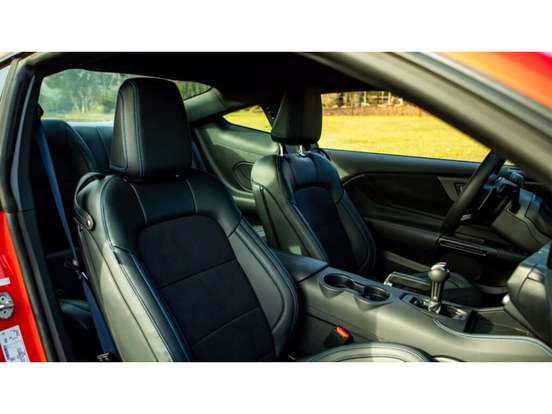 FORD-MUSTANG-5.0 V8 GASOLINA DARK HORSE SELECTSHIFT FORD-MUSTANG-2025