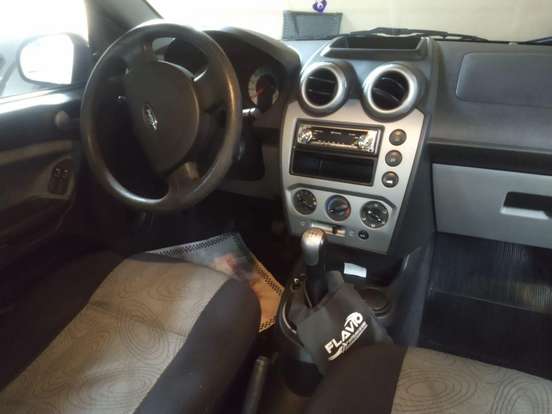 FORD-FIESTA-1.6 MPI SEDAN 8V FLEX 4P MANUAL FORD-FIESTA-2009