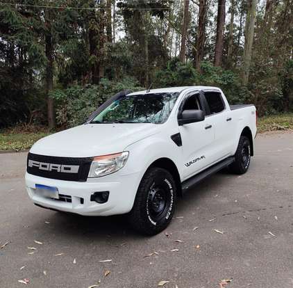 FORD-RANGER-2012
