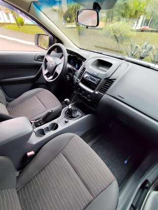 FORD-RANGER-2012
