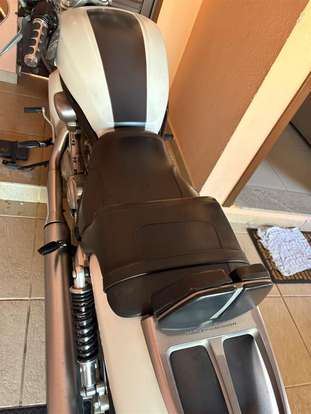 HARLEY-DAVIDSON-V-ROD MUSCLE-2013