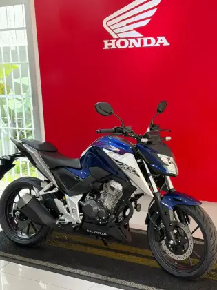 HONDA CB 300F TWISTER ABS HONDA CB 300F TWISTER ABS