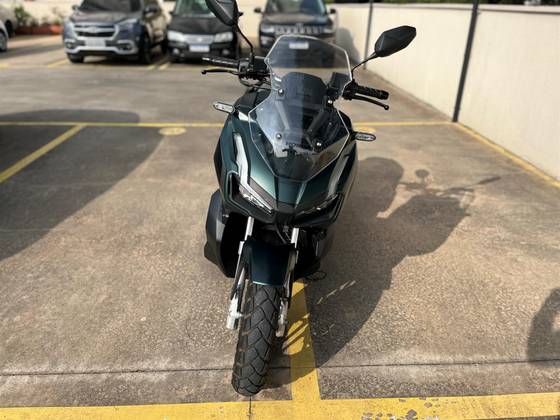 HONDA ADV 