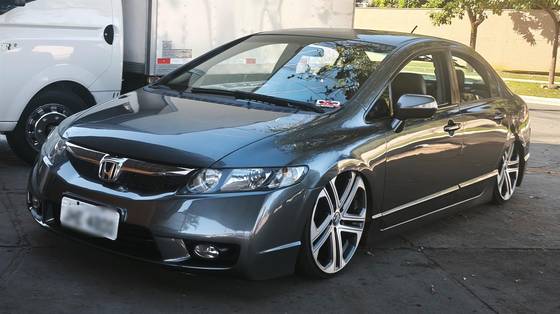 HONDA CIVIC 1.8 LXS 16V FLEX 4P AUTOMÁTICO