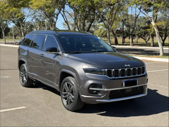 JEEP COMMANDER 2.0 HURRICANE 4 TURBO GASOLINA OVERLAND AT9 JEEP COMMANDER 2.0 HURRICANE 4 TURBO GASOLINA OVERLAND AT9