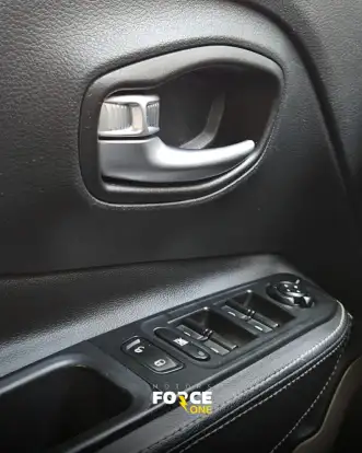 JEEP-RENEGADE-2018