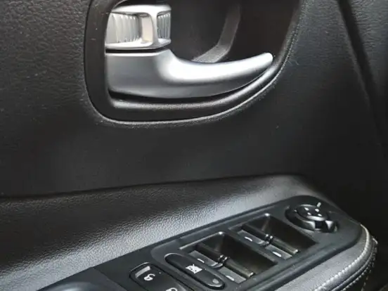 JEEP-RENEGADE-2.0 16V TURBO DIESEL CUSTOM 4P 4X4 AUTOMÁTICO JEEP-RENEGADE-2018