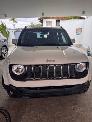 JEEP RENEGADE 1.8 16V FLEX LONGITUDE 4P AUTOMÁTICO