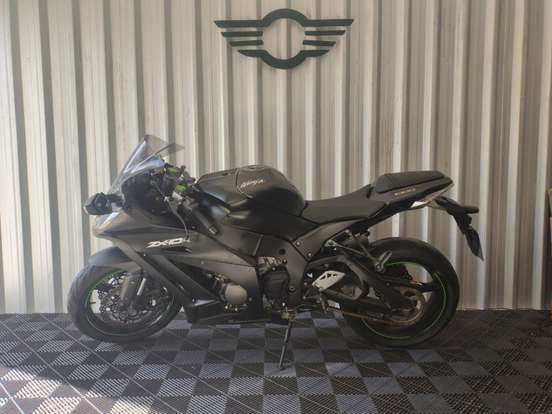 KAWASAKI-NINJA ZX-10R-2014