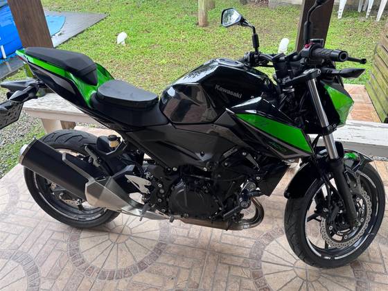 KAWASAKI Z400 