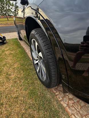 LAND ROVER-DISCOVERY SPORT-2024