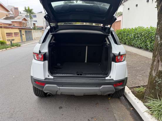 LAND ROVER-RANGE ROVER EVOQUE-2.0 PRESTIGE 4WD 16V GASOLINA 4P AUTOMÁTICO LAND ROVER-RANGE ROVER EVOQUE-2015
