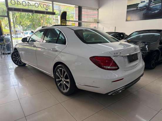 MERCEDES-BENZ-E 250-2017