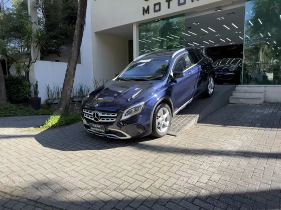 MERCEDES-BENZ GLA 200 1.6 CGI FLEX ADVANCE 7G-DCT MERCEDES-BENZ GLA 200 1.6 CGI FLEX ADVANCE 7G-DCT