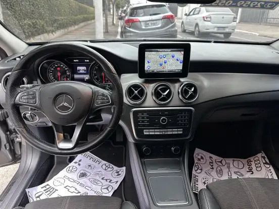 MERCEDES-BENZ-GLA 200-1.6 CGI FLEX NIGHT 7G-DCT MERCEDES-BENZ-GLA 200-2018
