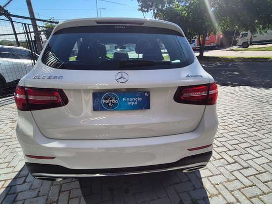 MERCEDES-BENZ-GLC 250-2016