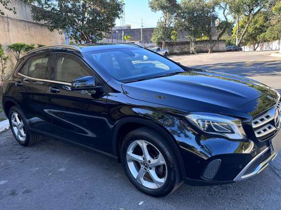 MERCEDES-BENZ-GLA 200-1.6 CGI FLEX ADVANCE 7G-DCT MERCEDES-BENZ-GLA 200-2019