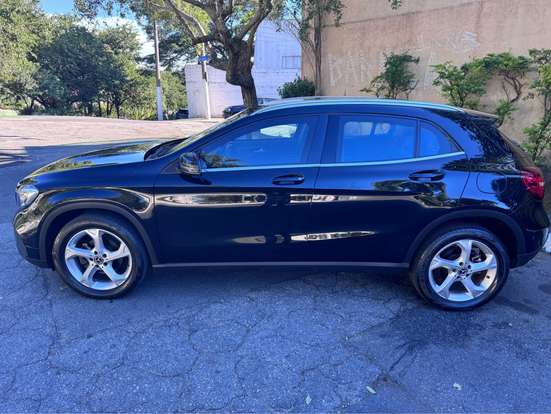 MERCEDES-BENZ-GLA 200-1.6 CGI FLEX ADVANCE 7G-DCT MERCEDES-BENZ-GLA 200-2019