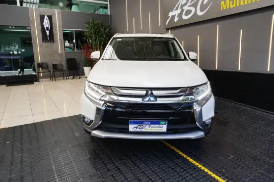 MITSUBISHI-OUTLANDER-2.0 16V GASOLINA 4P AUTOMÁTICO MITSUBISHI-OUTLANDER-2016