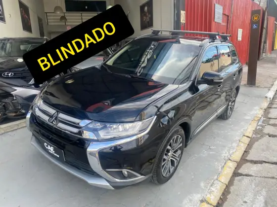 MITSUBISHI OUTLANDER 2.0 16V GASOLINA 4P AUTOMÁTICO MITSUBISHI OUTLANDER 2.0 16V GASOLINA 4P AUTOMÁTICO