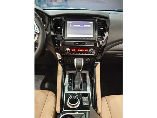 MITSUBISHI-PAJERO SPORT-2.4 16V MIVEC TURBO DIESEL HPE AWD AUTOMÁTICO MITSUBISHI-PAJERO SPORT-2023
