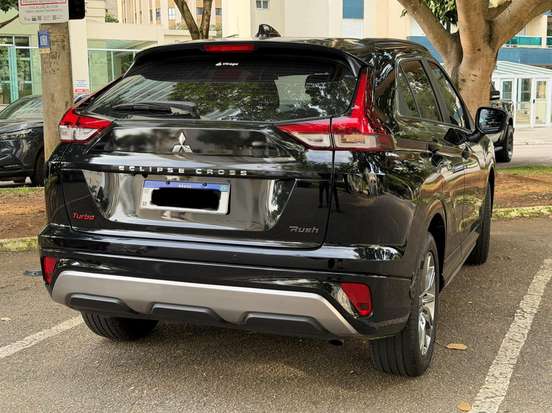 MITSUBISHI-ECLIPSE CROSS-2024