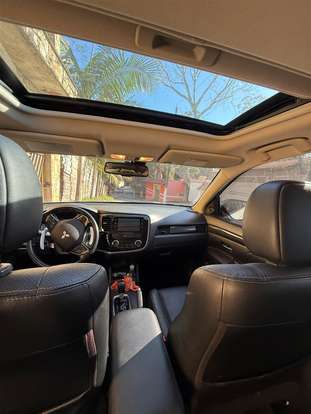 MITSUBISHI-OUTLANDER-2.2 4X4 16V DIESEL 4P AUTOMÁTICO MITSUBISHI-OUTLANDER-2015