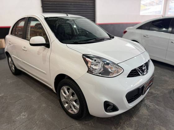 NISSAN MARCH 1.6 SV 16V FLEX 4P MANUAL