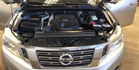 NISSAN-FRONTIER-2.3 16V TURBO DIESEL LE CD 4X4 AUTOMÁTICO NISSAN-FRONTIER-2018