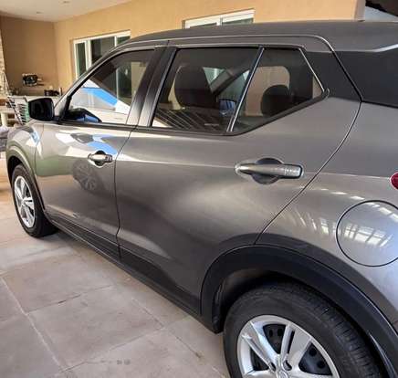 NISSAN-KICKS-2020