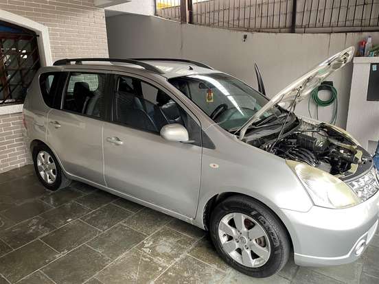 NISSAN-LIVINA-1.6 SL 16V FLEX 4P MANUAL NISSAN-LIVINA-2011