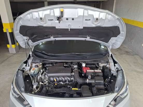 NISSAN-VERSA-2023