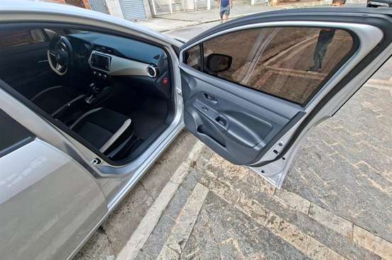 NISSAN-VERSA-2023