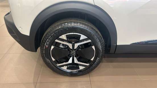 PEUGEOT-2008-2026