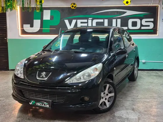 PEUGEOT 207 1.4 XR SPORT 8V FLEX 4P MANUAL PEUGEOT 207 1.4 XR SPORT 8V FLEX 4P MANUAL