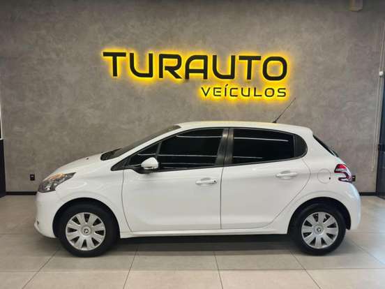 PEUGEOT-208-2016