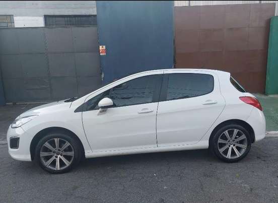 PEUGEOT-308-2011