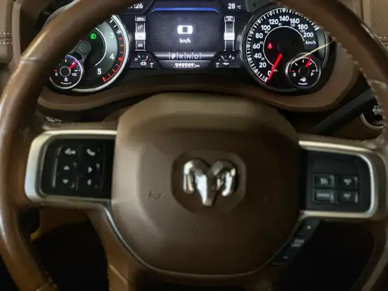 RAM-3500-6.7 I6 TURBO DIESEL LARAMIE CD 4X4 AUTOMÁTICO RAM-3500-2022