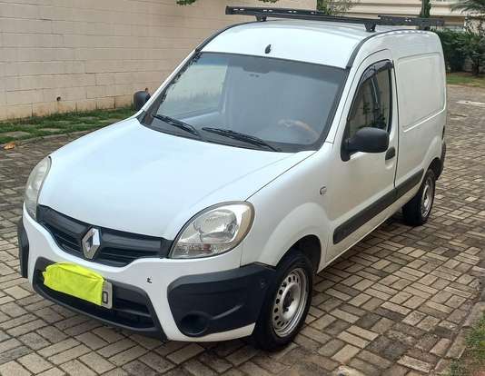 RENAULT-KANGOO-2015