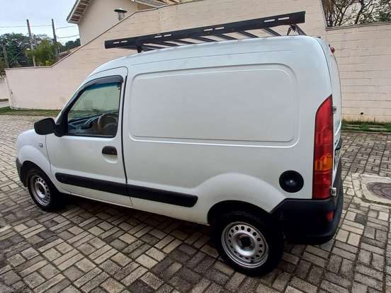 RENAULT-KANGOO-2015
