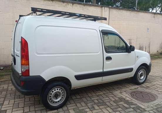 RENAULT-KANGOO-2015