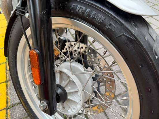 ROYAL ENFIELD-INTERCEPTOR ROYAL ENFIELD-INTERCEPTOR-2022