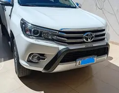 TOYOTA HILUX 2.8 SRX 4X4 CD 16V DIESEL 4P AUTOMÁTICO TOYOTA HILUX 2.8 SRX 4X4 CD 16V DIESEL 4P AUTOMÁTICO