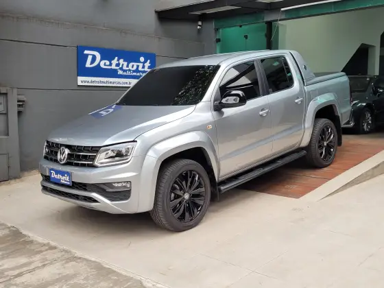 VOLKSWAGEN AMAROK 3.0 V6 TDI DIESEL HIGHLINE EXTREME CD 4MOTION AUTOMÁTICO VOLKSWAGEN AMAROK 3.0 V6 TDI DIESEL HIGHLINE EXTREME CD 4MOTION AUTOMÁTICO