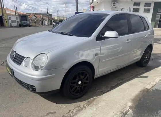 VOLKSWAGEN POLO 1.6 MI 8V FLEX 4P MANUAL