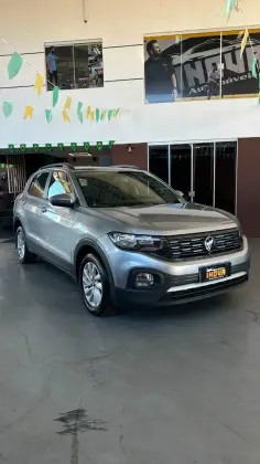 VOLKSWAGEN T-CROSS 1.0 200 TSI TOTAL FLEX AUTOMÁTICO VOLKSWAGEN T-CROSS 1.0 200 TSI TOTAL FLEX AUTOMÁTICO