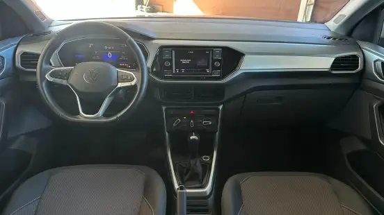 VOLKSWAGEN-T-CROSS-2024