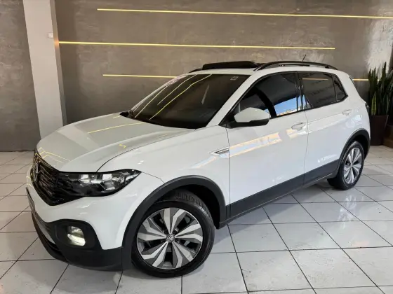 VOLKSWAGEN T-CROSS 1.0 200 TSI TOTAL FLEX COMFORTLINE AUTOMÁTICO VOLKSWAGEN T-CROSS 1.0 200 TSI TOTAL FLEX COMFORTLINE AUTOMÁTICO