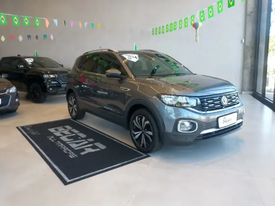 VOLKSWAGEN T-CROSS 1.4 250 TSI TOTAL FLEX HIGHLINE AUTOMÁTICO VOLKSWAGEN T-CROSS 1.4 250 TSI TOTAL FLEX HIGHLINE AUTOMÁTICO
